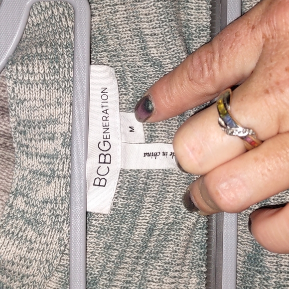 BCBGeneration Women's distressed green button up cardigan size medium - Picture 2 of 6